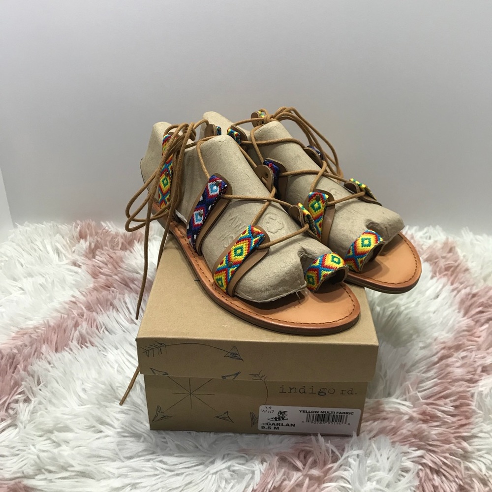 🌼 Cute Indigo rd sandals 🌼